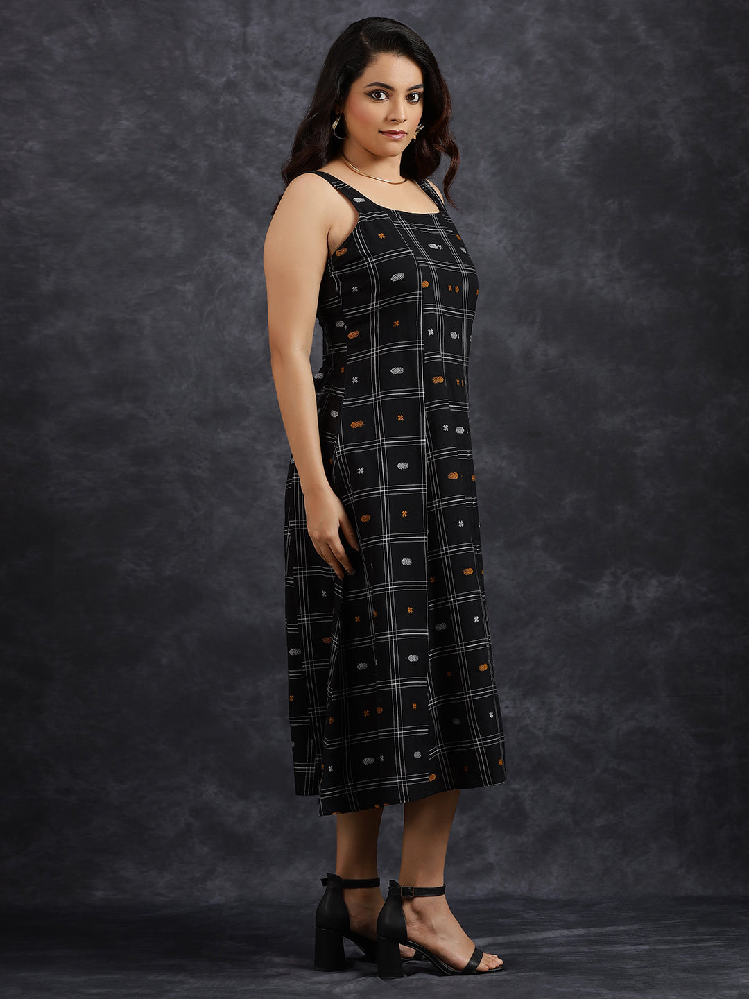 Sleeveless Black Cotton Midi Dress