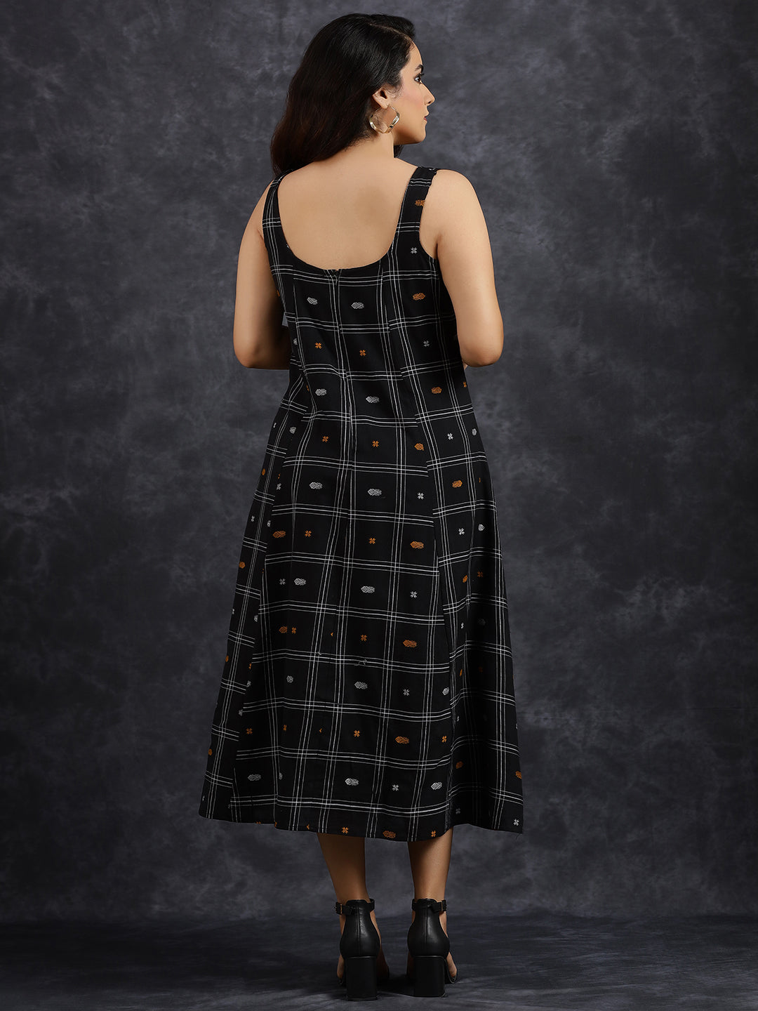 Sleeveless Black Cotton Midi Dress