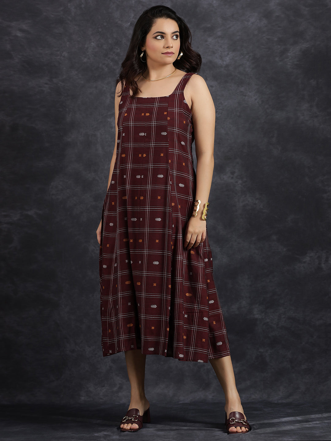Sleeveless Maroon Cotton Midi Dress