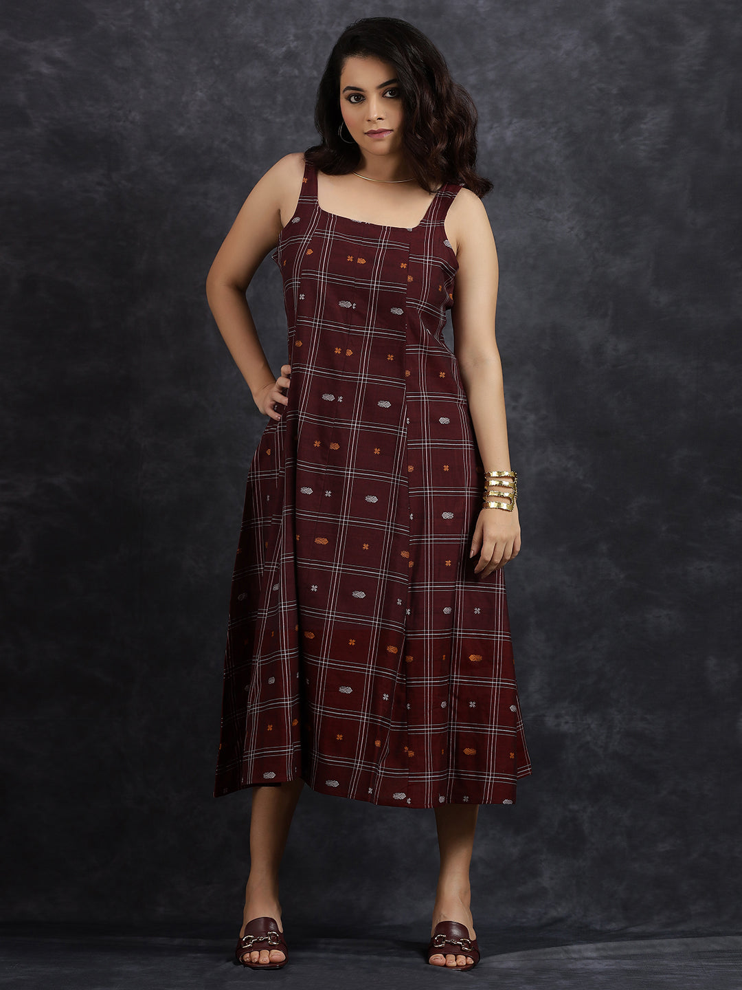 Sleeveless Maroon Cotton Midi Dress