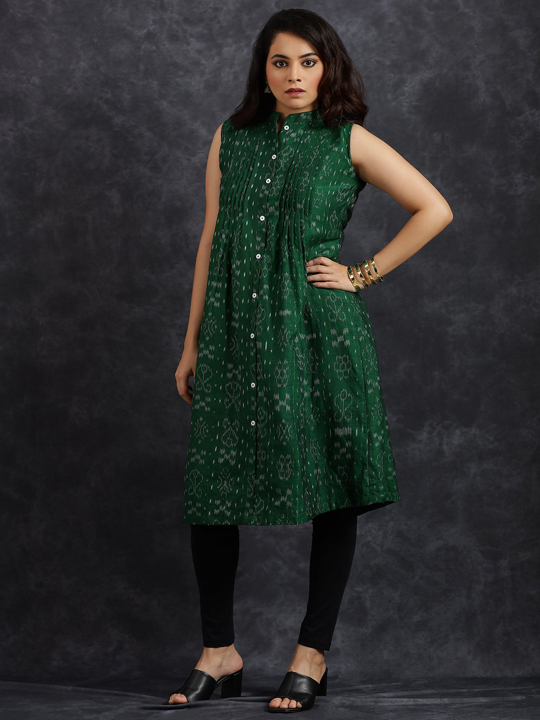 Pintuck Sleeveless Green Cotton Kurta