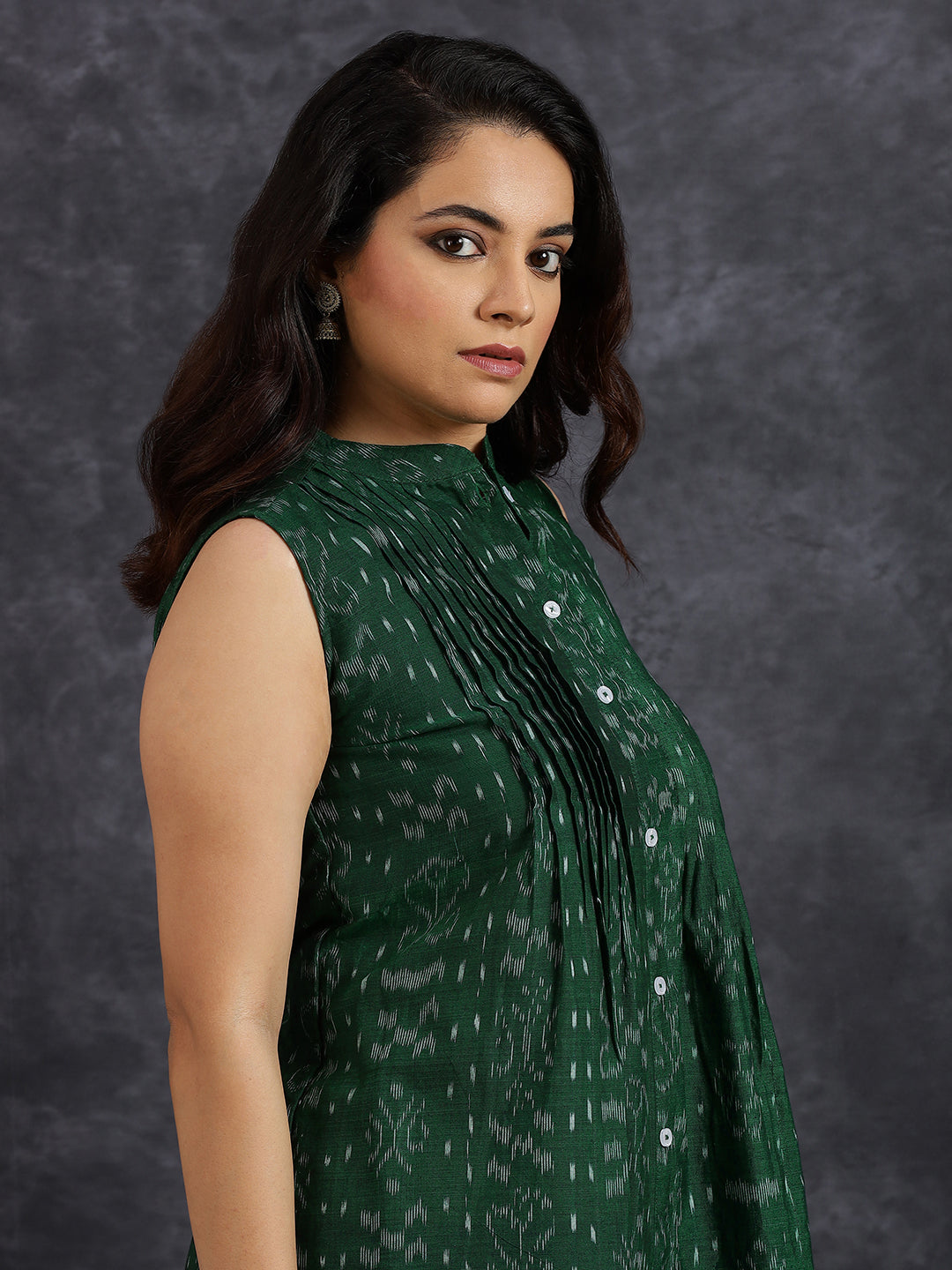 Pintuck Sleeveless Green Cotton Kurta