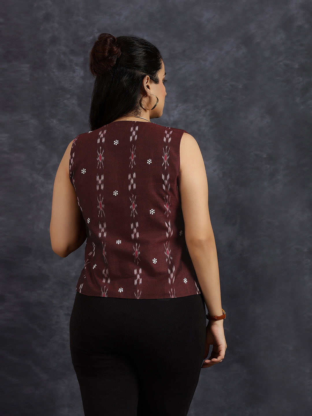 Sleeveless Waistcoat